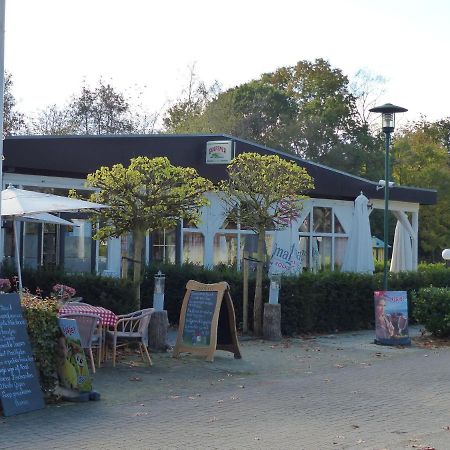 Spacious Home With A Fireplace At 3 Km From Baarle-Nassau Luaran gambar
